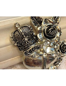 Vintage Rose Prince Crystal Necklace - Silver
