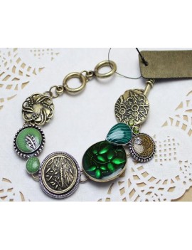 Vintage Bronze Green Pendant Bracelet